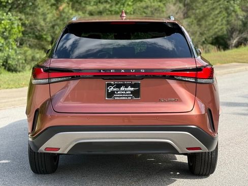 Certified 2024 Lexus RX 350 FWD w/ Convenience Package image 10