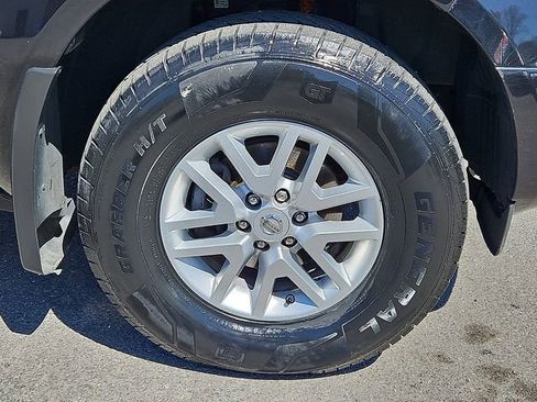 Used 2019 Nissan Frontier SV AWD/4WD image 8
