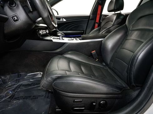 Used 2023 Kia Stinger GT2 image 13