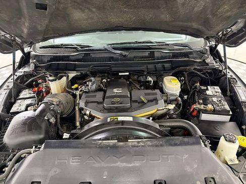 Used 2017 RAM 2500 Tradesman w/ Chrome Appearance Group image 25