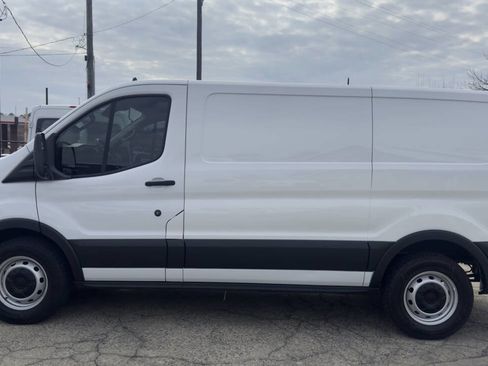 Used 2021 Ford Transit 150 Low Roof image 8