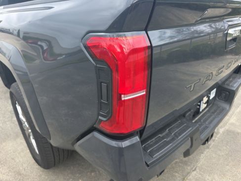 Used 2024 Toyota Tacoma Limited AWD/4WD image 6