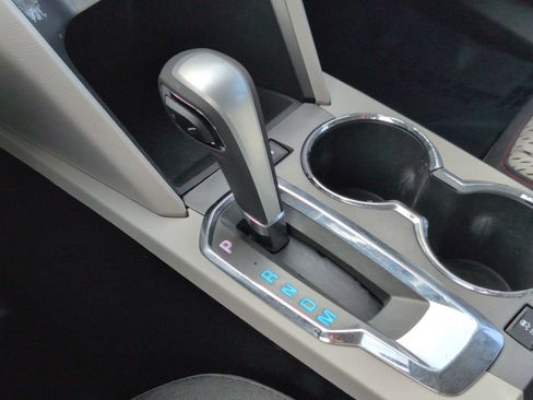 Used 2013 Chevrolet Equinox LS image 19