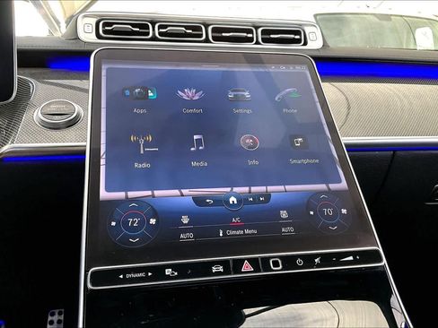 Certified 2022 Mercedes-Benz S 500 4MATIC w/ AMG Line Package image 34