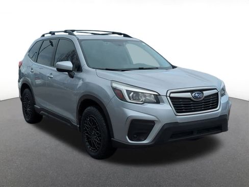 Used 2019 Subaru Forester Premium image 8