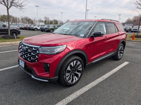 New 2026 Ford Explorer Platinum image 4