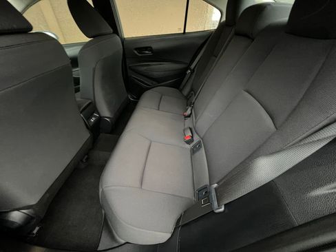 Used 2025 Toyota Corolla LE image 25