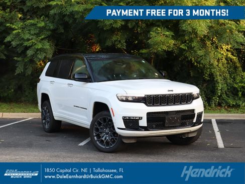 Used 2023 Jeep Grand Cherokee L Summit w/ High Altitude Package AWD/4WD image 1