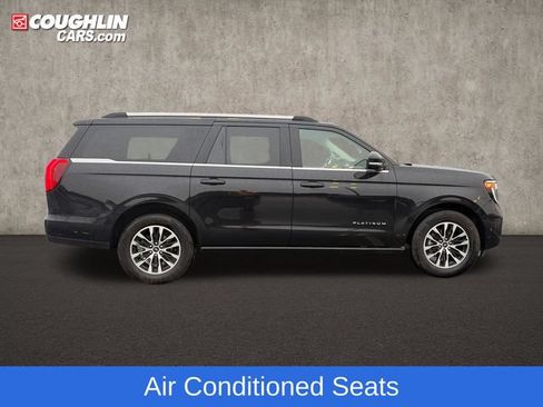 Used 2025 Ford Expedition Max Platinum AWD/4WD image 13