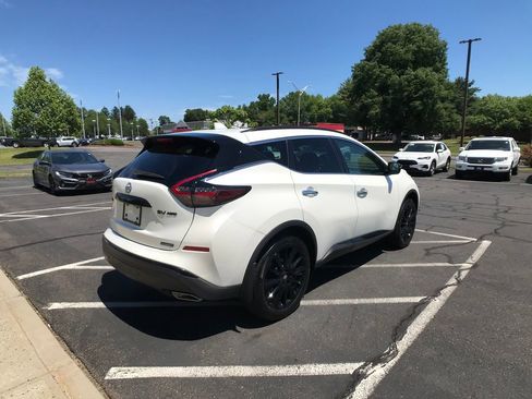 Used 2024 Nissan Murano SV w/ SV Midnight Edition Package AWD/4WD image 8