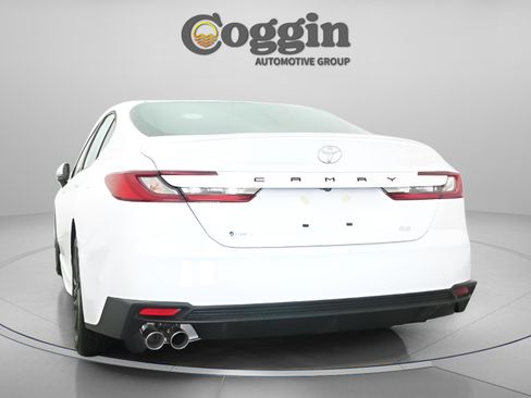 New 2026 Toyota Camry SE FWD image 12