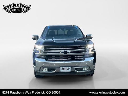 Used 2019 Chevrolet Silverado 1500 LTZ w/ LTZ Premium Package image 8