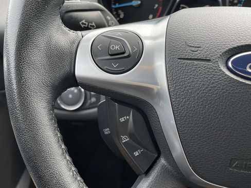 Used 2013 Ford Escape Titanium w/ Parking Technology Pkg AWD/4WD image 10