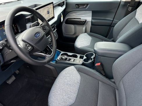 New 2026 Ford Maverick XLT w/ XLT Luxury Package FWD image 9