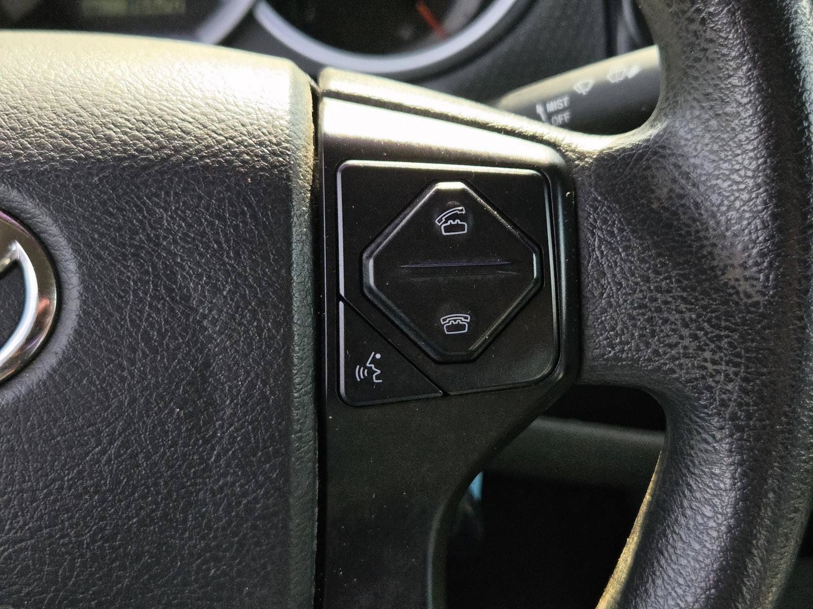 Used 2015 Toyota Tacoma PreRunner RWD image 28
