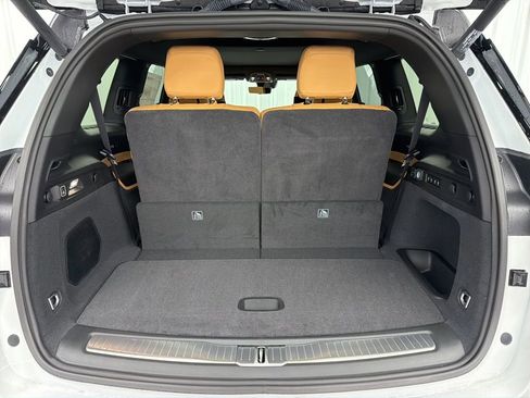 New 2025 Jeep Grand Cherokee L Summit w/ Advanced Protech Group IV image 8