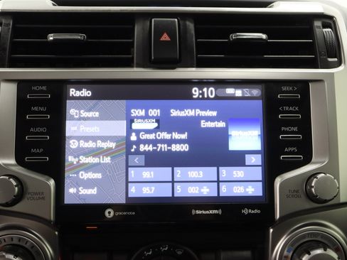 Used 2022 Toyota 4Runner SR5 Premium w/ Moonroof Package RWD image 19