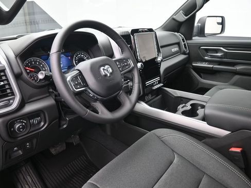 New 2026 RAM 1500 2WD Crew Cab image 18