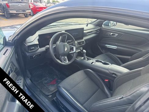 Used 2024 Ford Mustang Coupe image 8