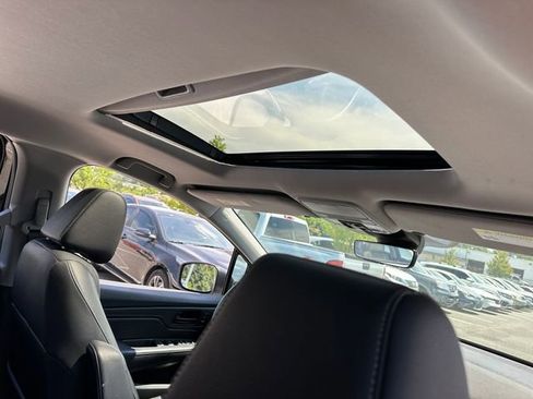 Used 2022 Honda Odyssey EX-L image 31