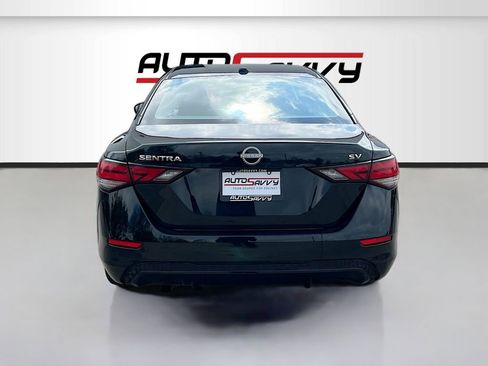 Used 2024 Nissan Sentra SV image 6