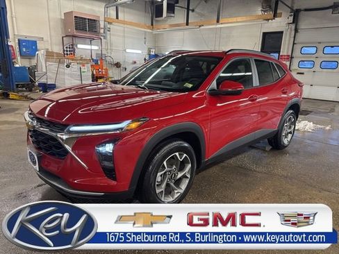 New 2026 Chevrolet Trax LT image 1