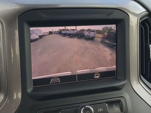 Used 2024 GMC Sierra 1500 Pro w/ Pro Value Package image 23