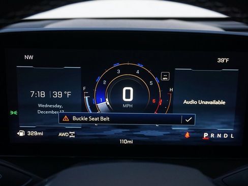 New 2026 Chevrolet Traverse LT w/ Sun and Wheel Package image 24