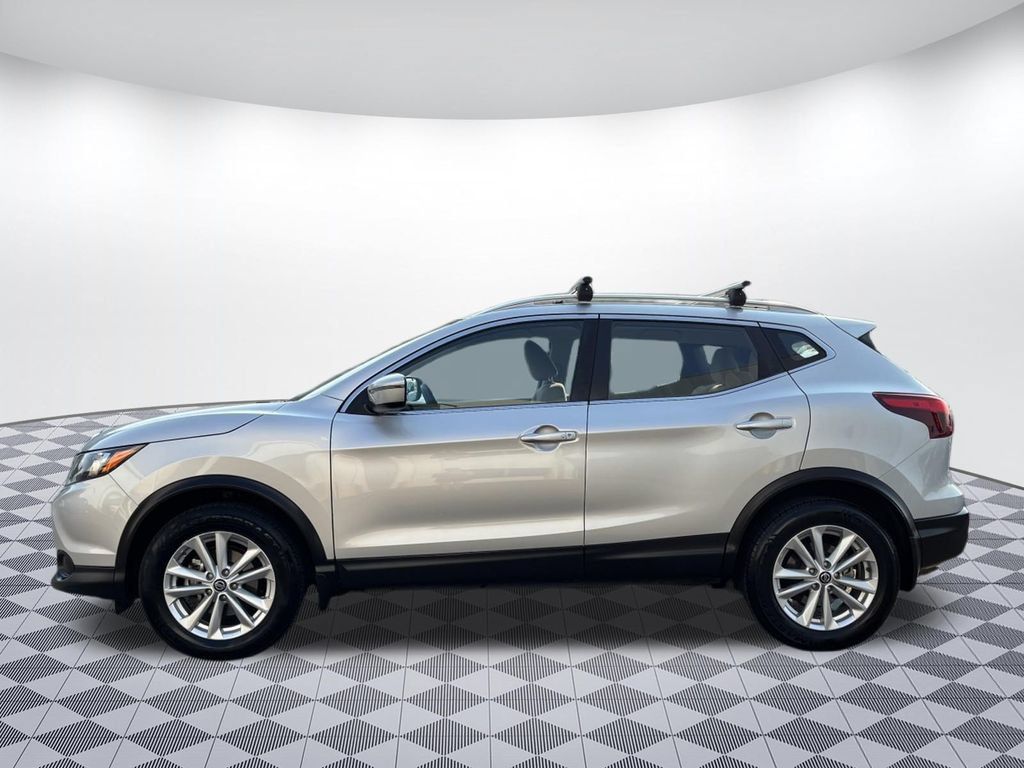 Used 2019 Nissan Rogue Sport SV AWD/4WD image 4