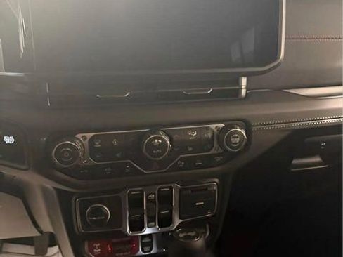 New 2026 Jeep Wrangler Unlimited Rubicon 392 w/ Quick Order Package 27X Moab AWD/4WD image 14