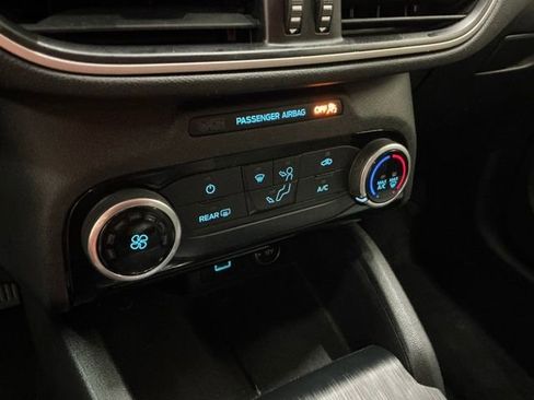 Used 2021 Ford Escape SE FWD image 23