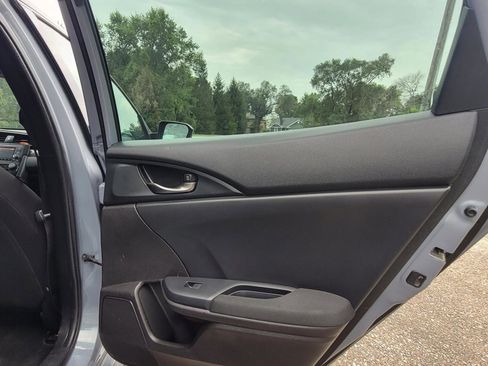 Used 2019 Honda Civic Sport image 18