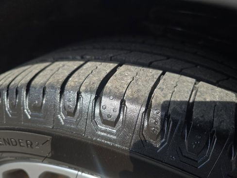 Used 2019 Lincoln Nautilus Reserve image 30