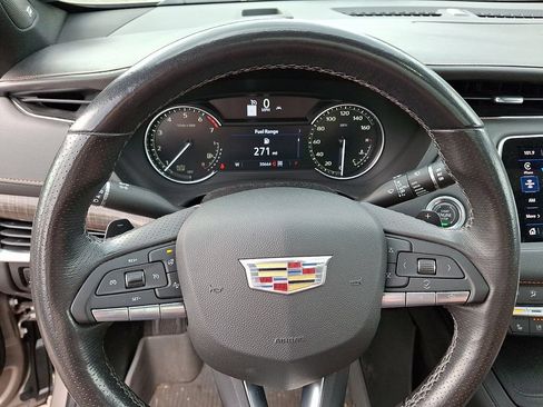Used 2023 Cadillac XT4 Sport AWD/4WD image 20