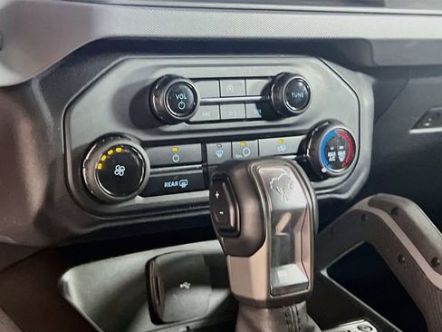 Used 2023 Ford Bronco Big Bend AWD/4WD image 14
