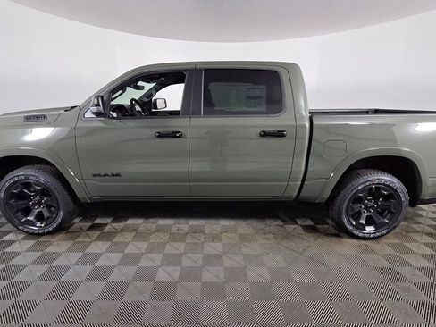 New 2026 RAM 1500 4x4 Crew Cab image 4