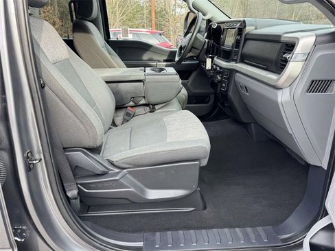 Used 2024 Ford F250 XLT image 13