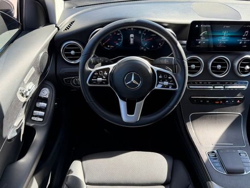 Used 2022 Mercedes-Benz GLC 300 GLC 300 image 9