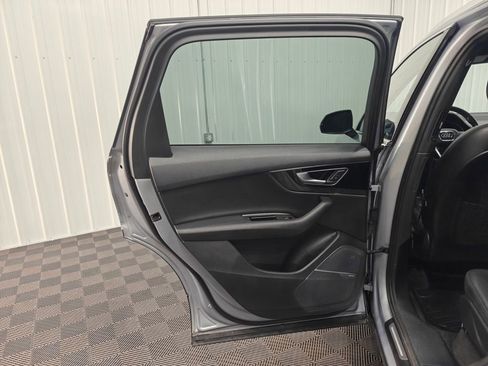 Used 2019 Audi Q7 3.0T Premium Plus w/ Premium Plus Package AWD/4WD image 31