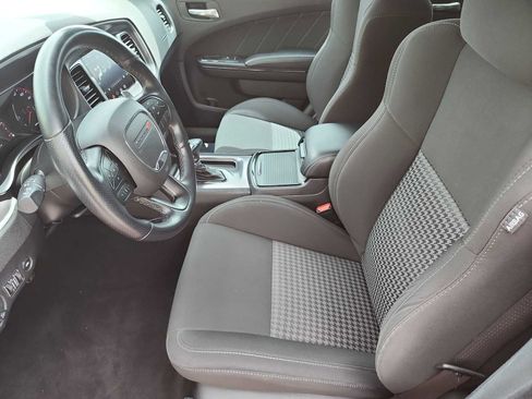 Used 2022 Dodge Charger R/T w/ Blacktop Package image 15