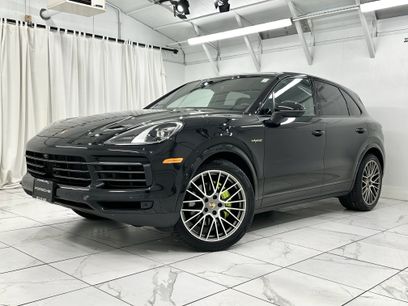 Used 2023 Porsche Cayenne Platinum Edition