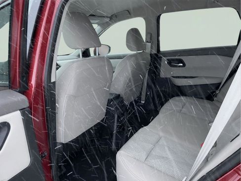 Used 2025 Nissan Rogue SV image 15