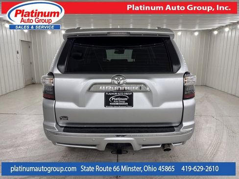 Used 2022 Toyota 4Runner Limited image 4