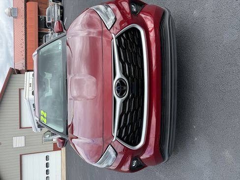 Used 2022 Toyota Highlander XLE image 10