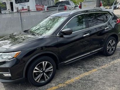 Used 2017 Nissan Rogue SL w/ SL Premium Package