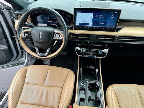 Certified 2023 Lincoln Corsair Grand Touring w/ Equipment Group 302A AWD/4WD image 19