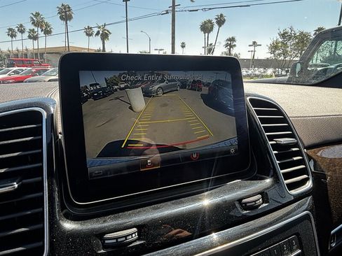 Used 2017 Mercedes-Benz GLS 450 4MATIC w/ Premium Package image 29