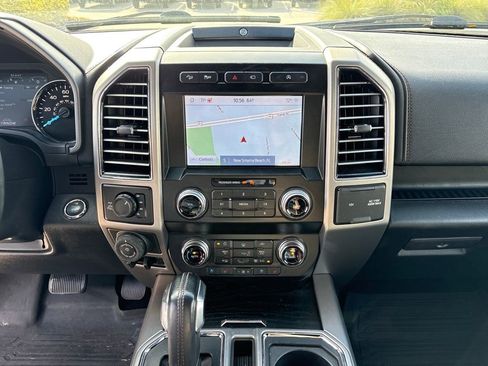 Used 2020 Ford F150 Platinum w/ Equipment Group 701A Luxury image 23