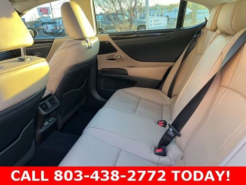 Used 2020 Lexus ES 350 Ultra Luxury image 12