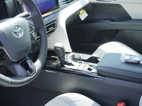 New 2026 Toyota Camry XLE FWD image 21
